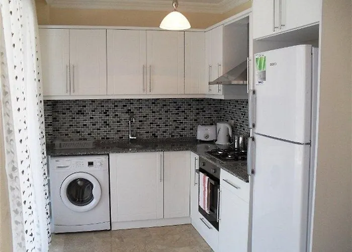 Deska Hisar Garden מלון אולודניץ