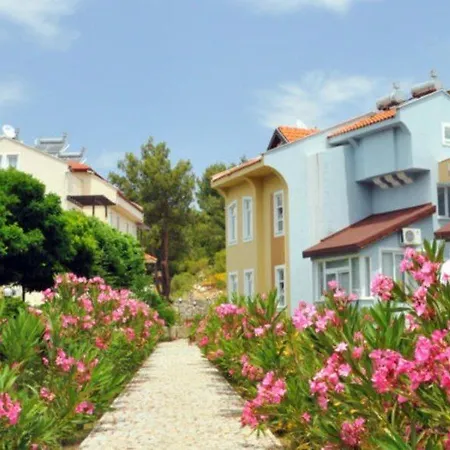 Deska Hisar Garden Hotel