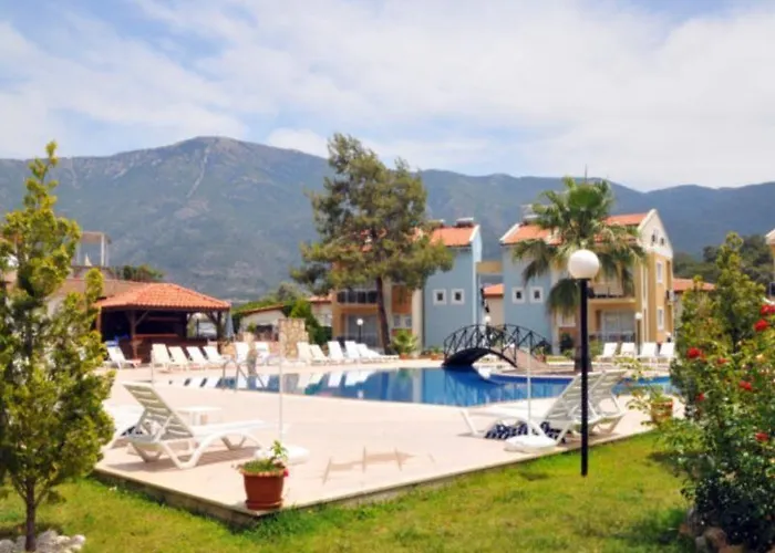 Отель Deska Hisar Garden